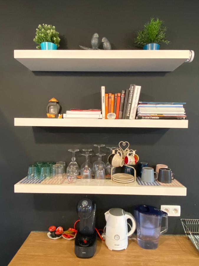 Modern Cozy Studio With Backyard แอนต์เวิร์ป ภายนอก รูปภาพ